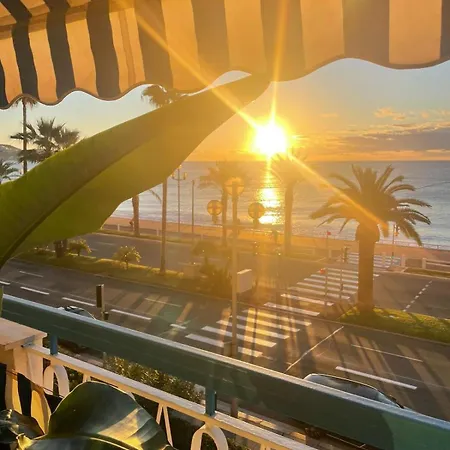 Promenade Des Your Seafront Flat * Niza