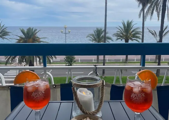 Promenade Des Your Seafront Flat