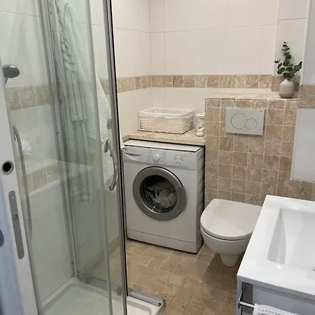 Promenade Des Your Seafront Flat 公寓