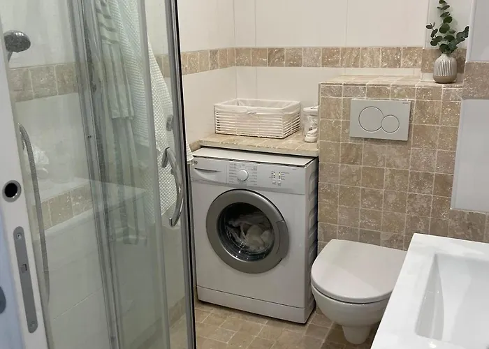 Promenade Des Your Seafront Flat Apartman